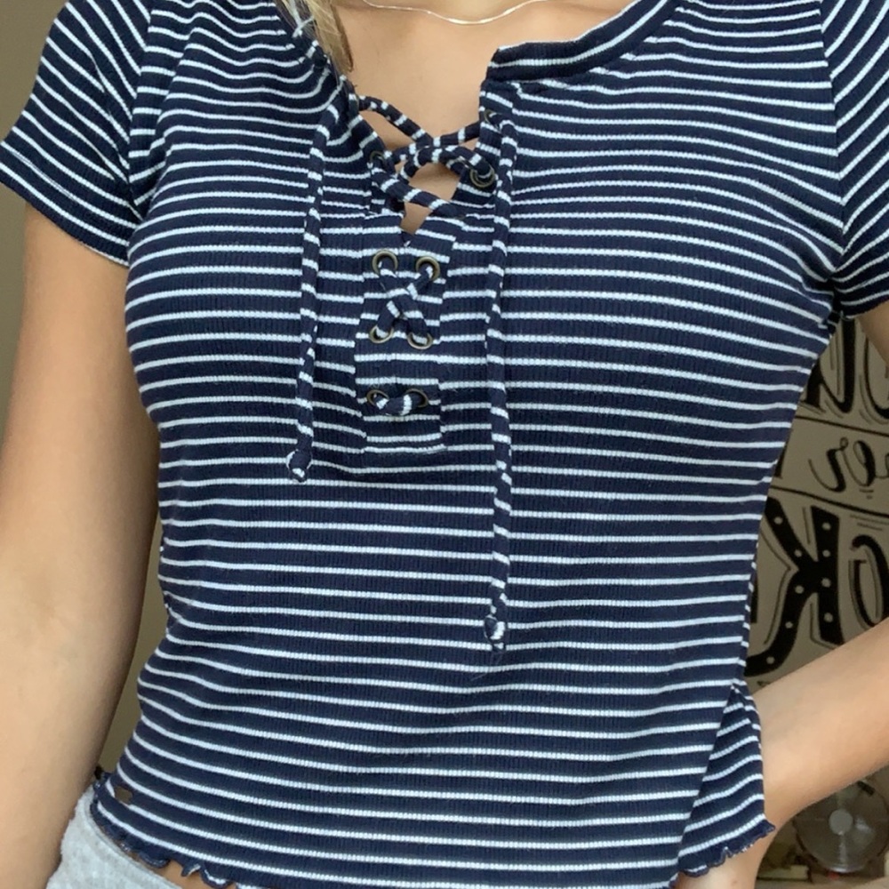 striped top